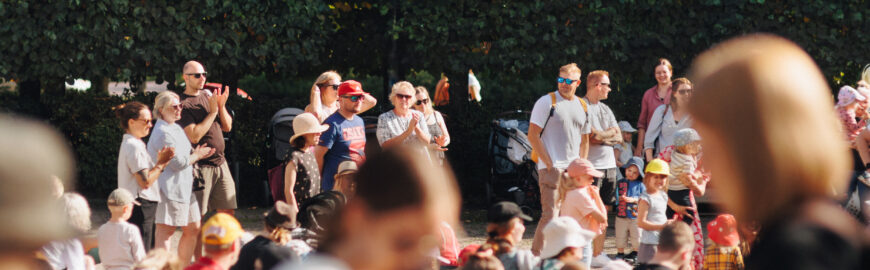 Crowd of people.